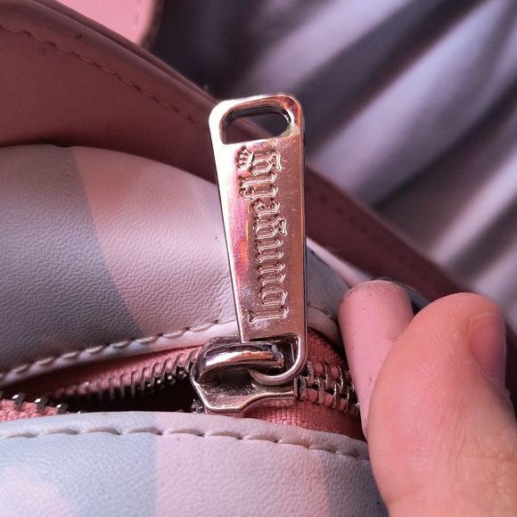 Dumbo Disney loungefly - Picture 5 of 5